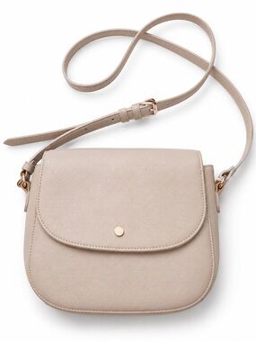 Minimalist Beige Crossbody Bag with Gold Accent